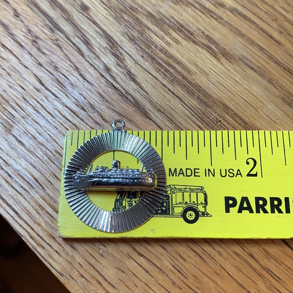 Vintage Sterling Cruise Ship Circle Disc Charm - Picture 15 of 16